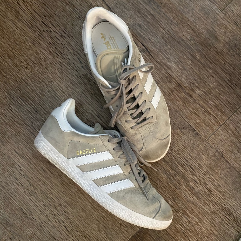 Adidas Gazelle Sneakers